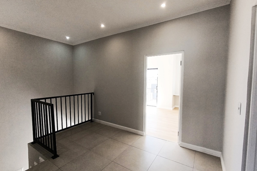 3 Bedroom Property for Sale in Sandown Western Cape